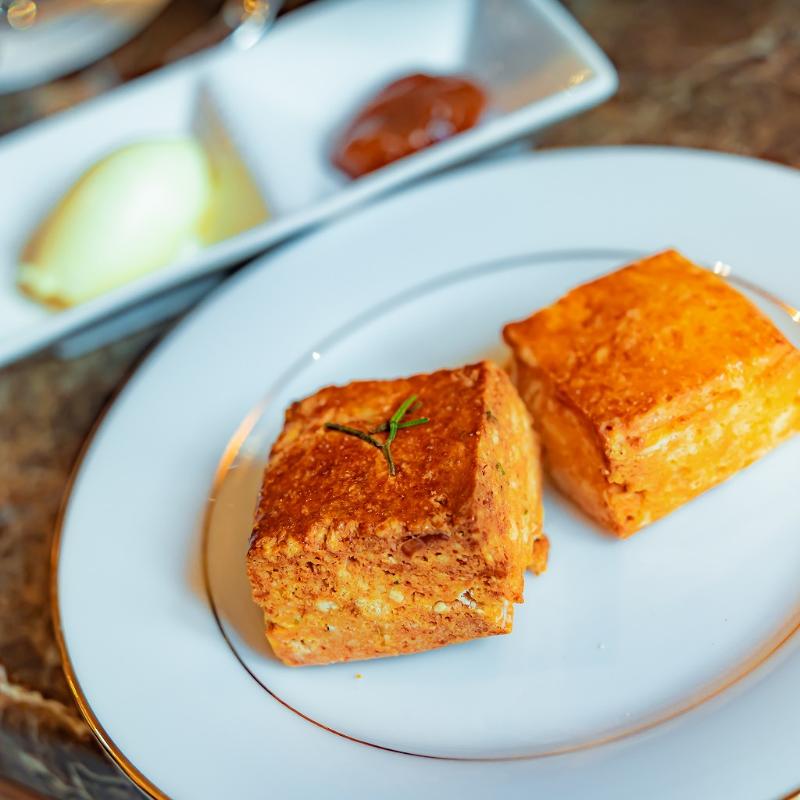 ロビーラウンジ　ラ・テラス／ホテルニューグランドの秋のアフタヌーンティーのスコーン画像