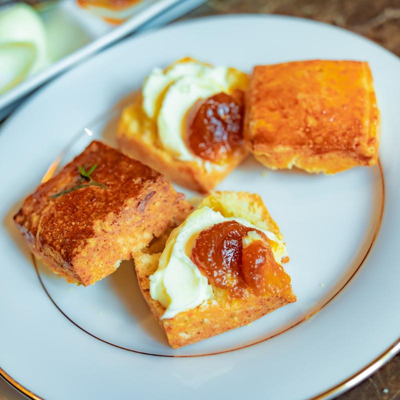 ロビーラウンジ　ラ・テラス／ホテルニューグランドの秋のアフタヌーンティーのスコーン追加1画像