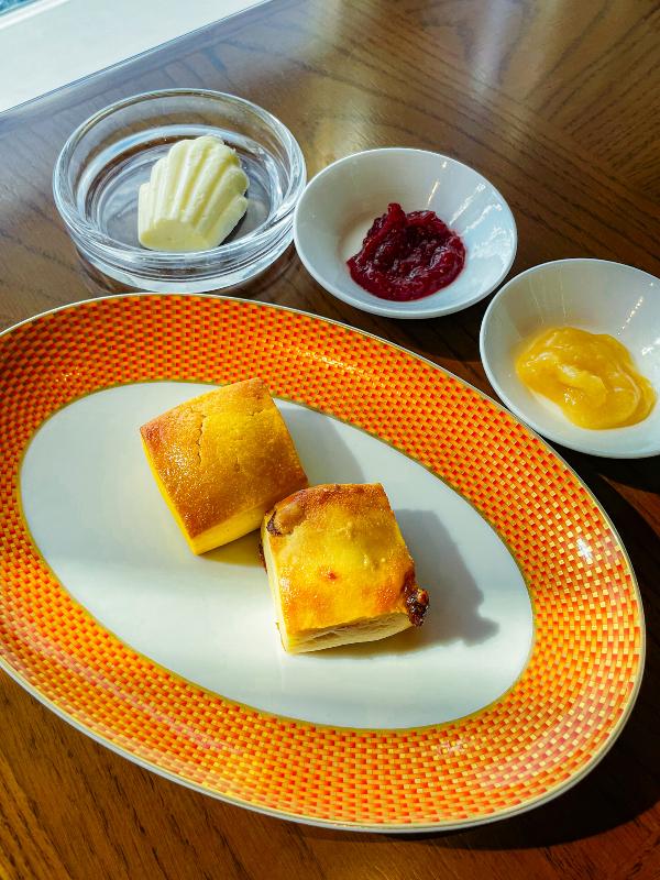 オリエンタルラウンジ／マンダリン オリエンタル 東京のオータムハーベスト アフタヌーンティーのスコーン画像