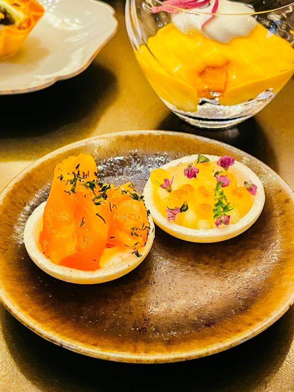 ザ リビングルーム／パークハイアット京都の秋のアフタヌーンティーのスタンド画像