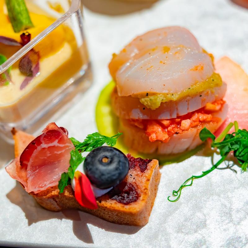 Restaurant＆Bar TIDE TABLE Shiomi／東京ベイ潮見プリンスホテルのいちごアフタヌーンティー～Strawberry Symphony～のセイボリー追加1画像