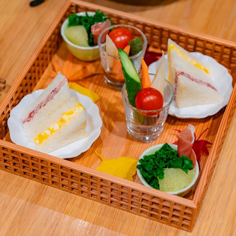 LEXUS MEETS... "HIBIYA"のAFTERNOON TEA with MORIZO TEAのスタンド3段目画像