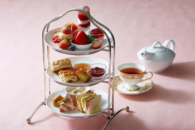 ストロベリーアフタヌーンティーセットの画像1
