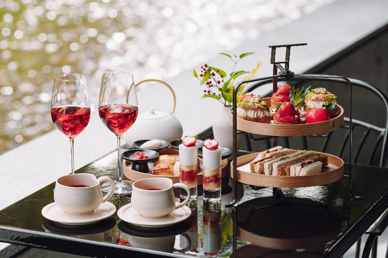 フェスティブ アフタヌーンティーの画像1