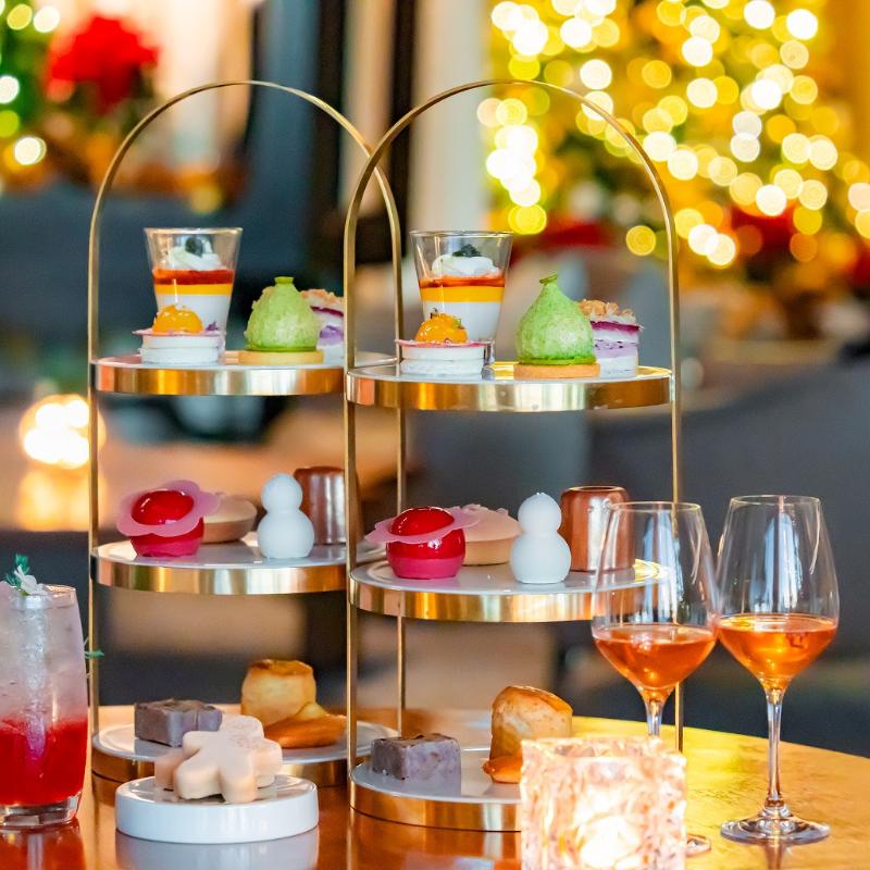 ザ ラウンジ／フォーシーズンズホテル東京大手町のフェスティブアフタヌーンティーのスタンド画像