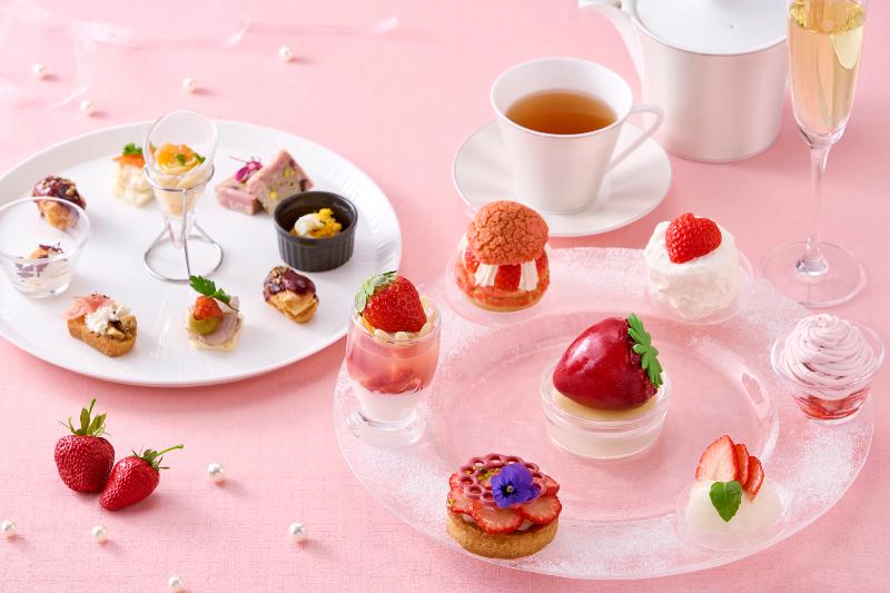 苺アフタヌーンティーセットの画像1