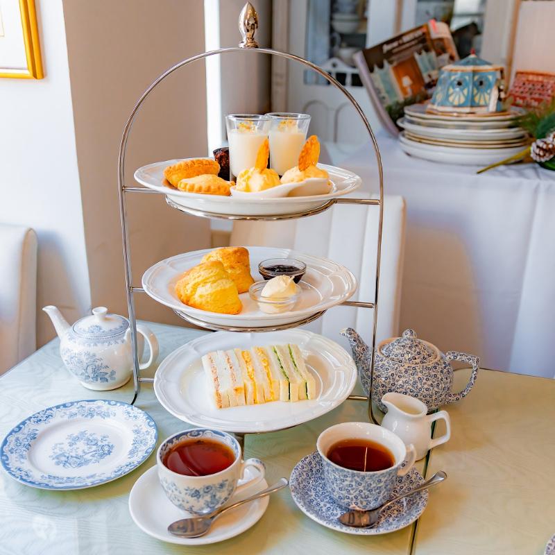 JURI’S TEA ROOMのジュリスフルアフタヌーンティーの画像1