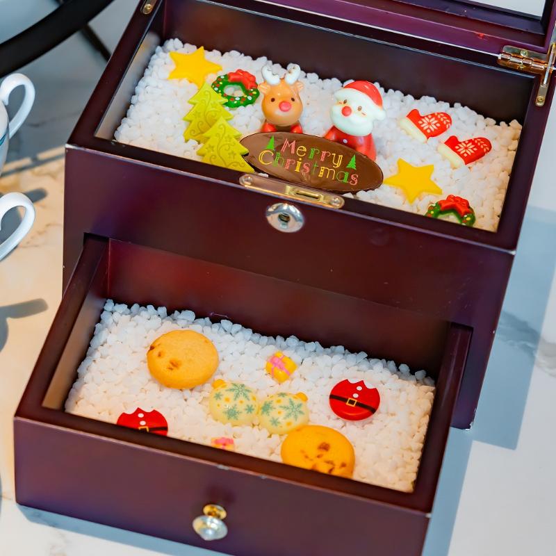 ザ・カハラ・ラウンジ／ザ・カハラ・ホテル＆リゾート横浜のクリスマスアフタヌーンティーのスタンドその他プレート1画像