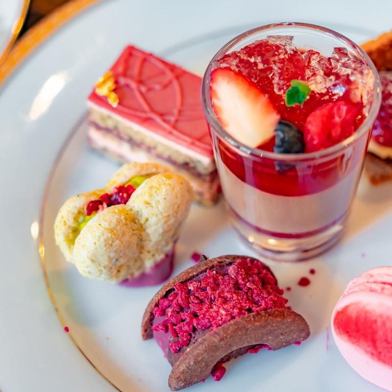 ロビーラウンジ　ラ・テラス／ホテルニューグランドの苺のアフタヌーンティーのスイーツ追加2画像