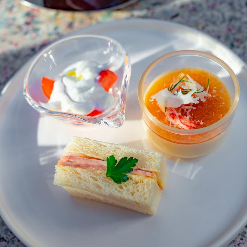 アニヴェルセルカフェ 表参道のWhite Christmas アフタヌーンティーのセイボリー画像