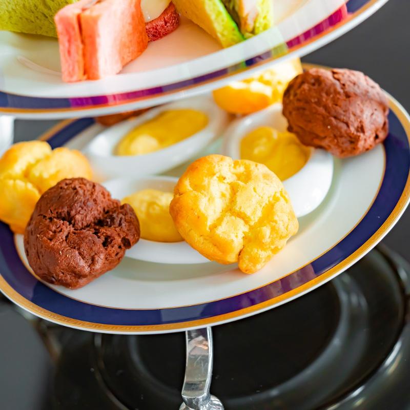 クラブラウンジ／ザ・リッツ・カールトン東京のフェスティブモーメンツアフタヌーンティーのスタンド3段目画像