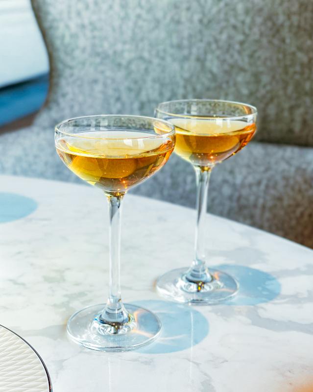 ビュメール／フェアモント東京のいちごのフラワーブーケアフタヌーンティーの飲み物追加2画像