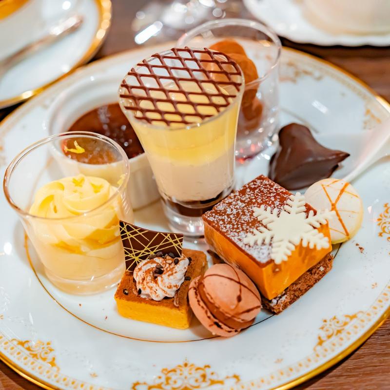 ラウンジ kinkei／明治記念館のWinter Afternoon Teaのスイーツ画像