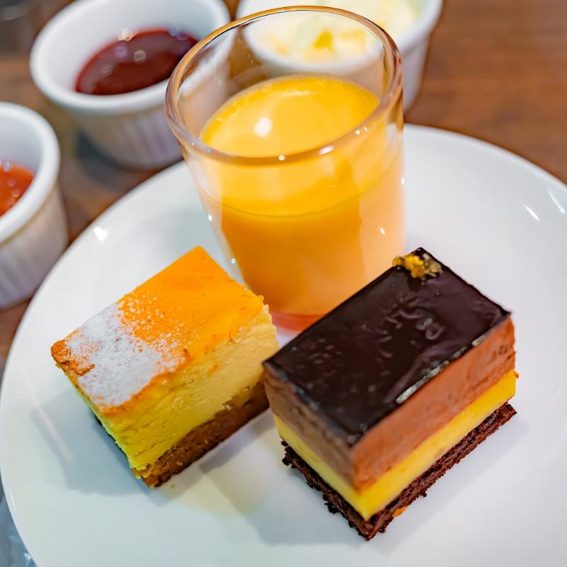 ルヴァンのアフタヌーンティーセットのスイーツ画像