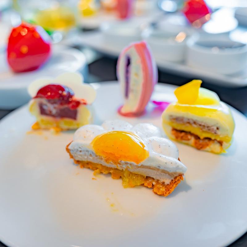 ザ ラウンジ／フォーシーズンズホテル東京大手町のウィンターストロベリーアフタヌーンティーのスイーツ追加1画像