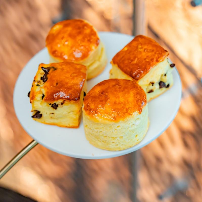 JWラウンジ／JWマリオット・ホテル東京のJWストロベリー アフタヌーンティーのスタンド1段目画像