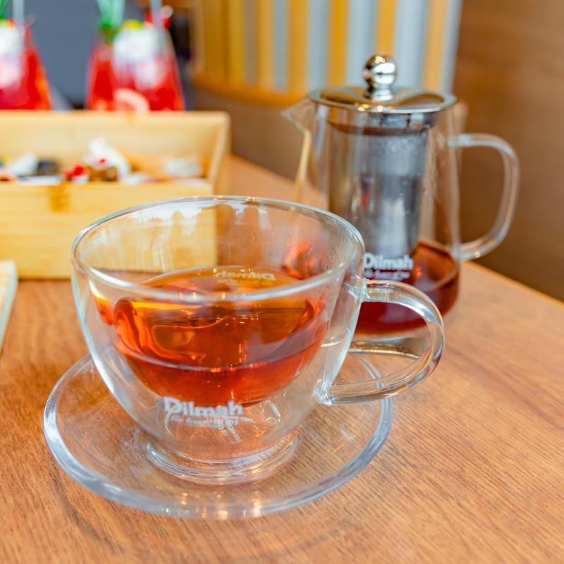 バーラウンジ シルバ／ヒルトン東京ベイのストロベリーアフタヌーンティーの飲み物画像