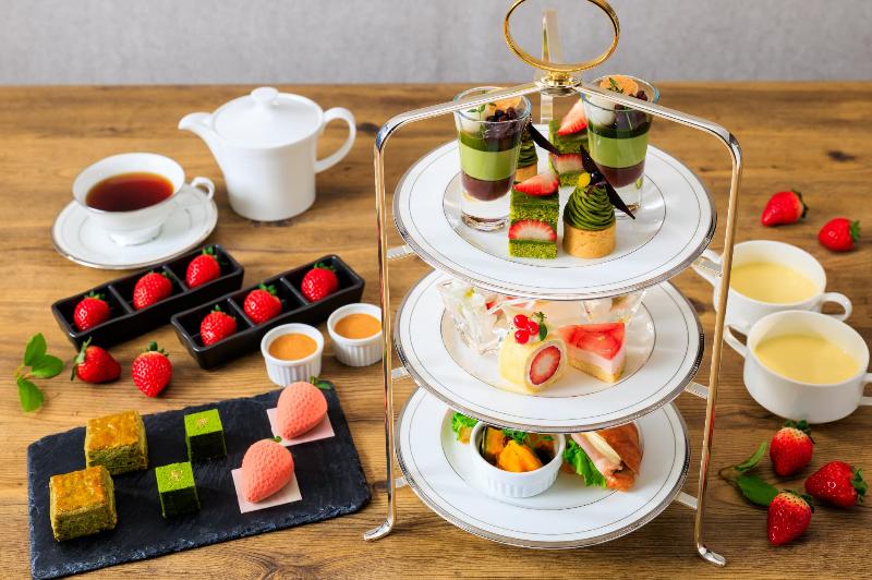 苺と抹茶のアフタヌーンティーの画像1