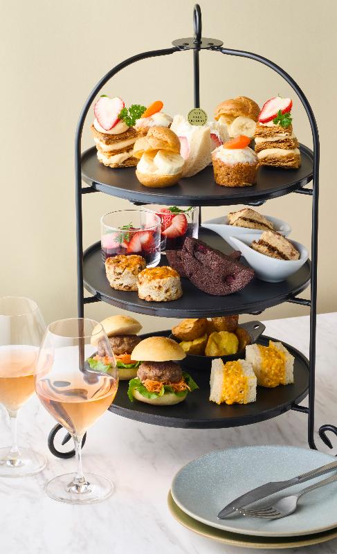 VERMICULAR RESTAURANT THE FOUNDRY アフタヌーンティーセットの画像1