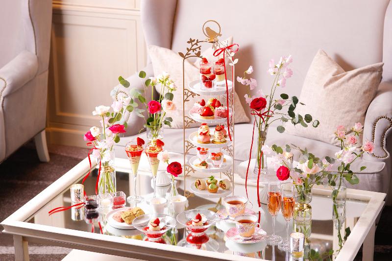 完熟いちごとピスタチオのアフタヌーンティーの画像1