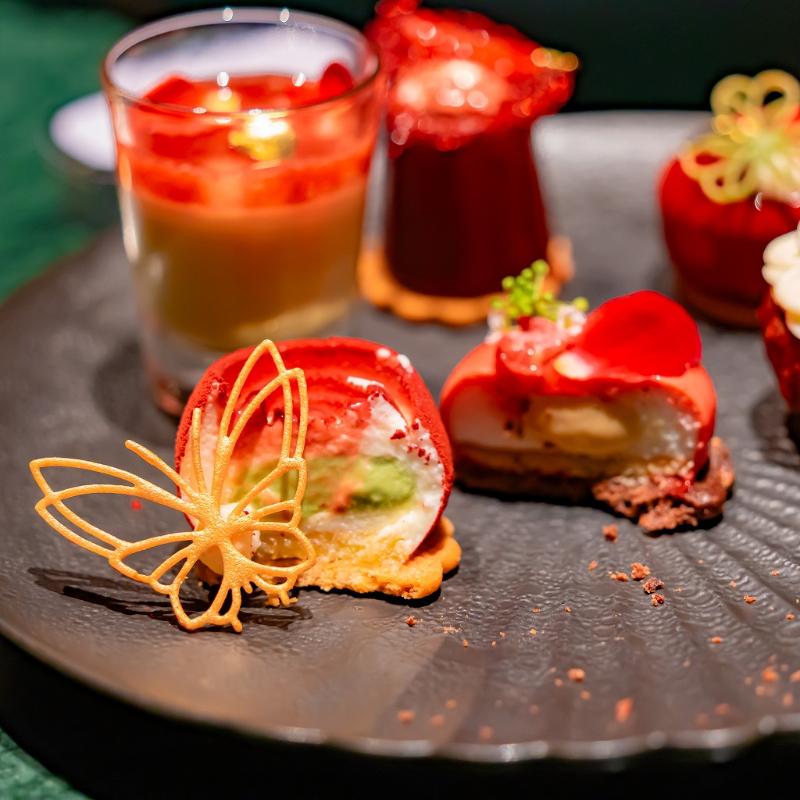 Constellation.のトランク型 Constellation. “Cherry Coded” Afternoon Tea ― 赤は、甘さだけの色ではない ―のスイーツ追加1画像