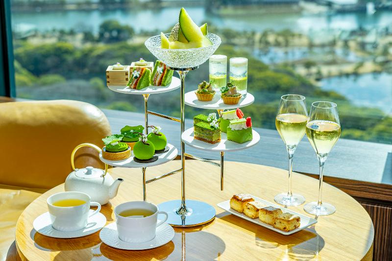 抹茶と香りのアフタヌーンティー “ボタニカルガーデン” デラックスアフタヌーンティーの画像1