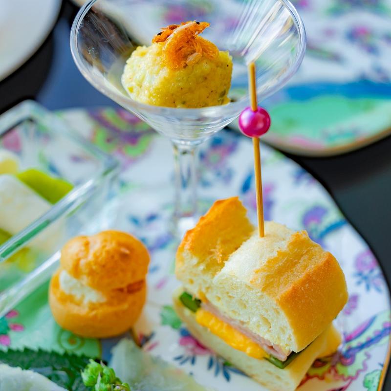 バー・ラウンジ THE BAR／ザ ロイヤルパークホテル アイコニック 東京汐留のAFTERNOON TEA with “SIROCCO”「ストロベリー＆桜」のセイボリー追加2画像