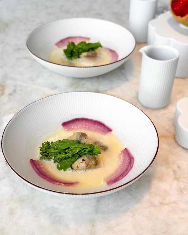 ピークラウンジ／パークハイアット東京のバレンタイン & ホワイトデー アフタヌーンティーのスタンド3段目画像