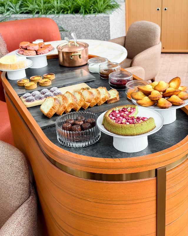 ピークラウンジ／パークハイアット東京のバレンタイン & ホワイトデー アフタヌーンティーのスタンドその他プレート2画像