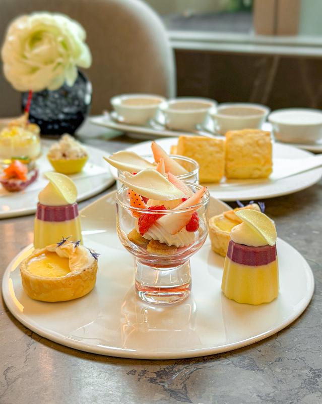 ジャヌ ラウンジ & ガーデンテラス／ジャヌ東京のストロベリー＆ホワイト アフタヌーンティーのアフタヌーンティー画像2