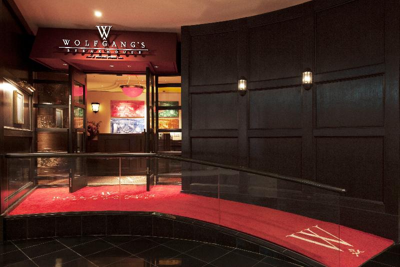 ウルフギャング・ステーキハウス 福岡店の画像1