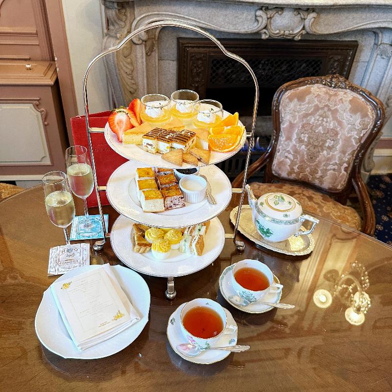 デザートカフェ長楽館／ホテル長楽館のはちみつチーズアフタヌーンティーのアフタヌーンティー画像2