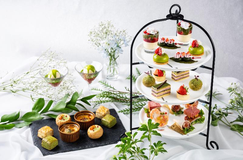 抹茶とベリーのアフタヌーンティーの画像1