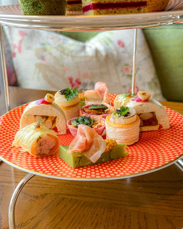 オリエンタルラウンジ／マンダリン オリエンタル 東京の桜アフタヌーンティーのスタンド3段目画像