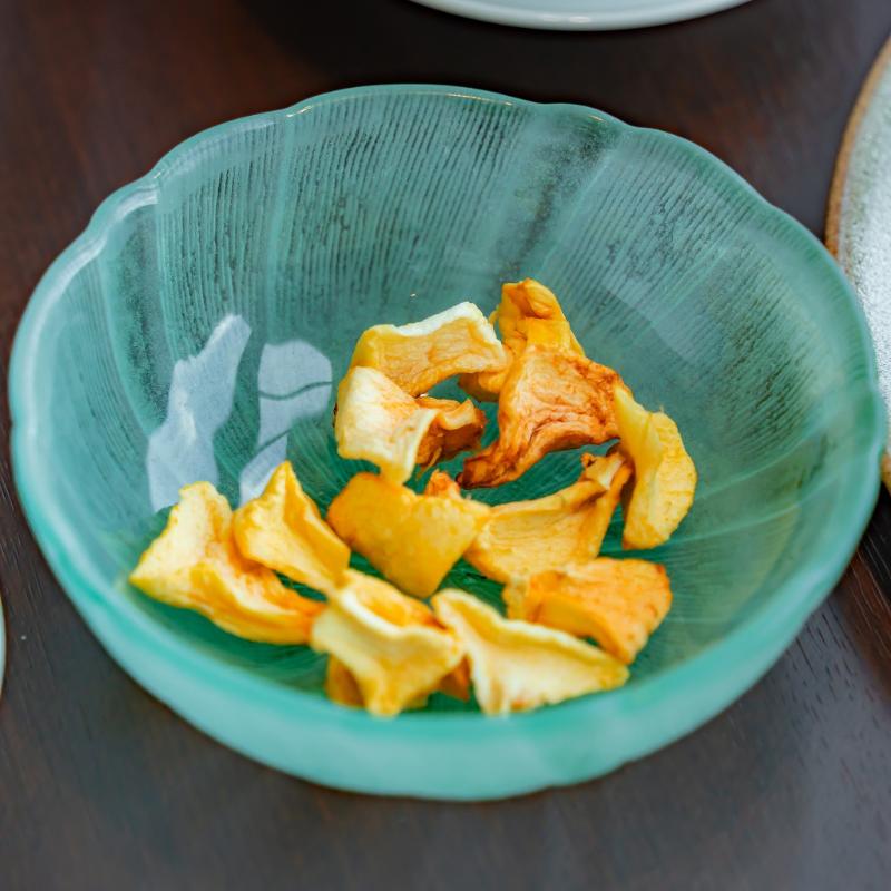 チャイナシャドー／ストリングスホテル東京インターコンチネンタルの桜いちごチャイニーズアフタヌーンティーのスタンドその他プレート2画像