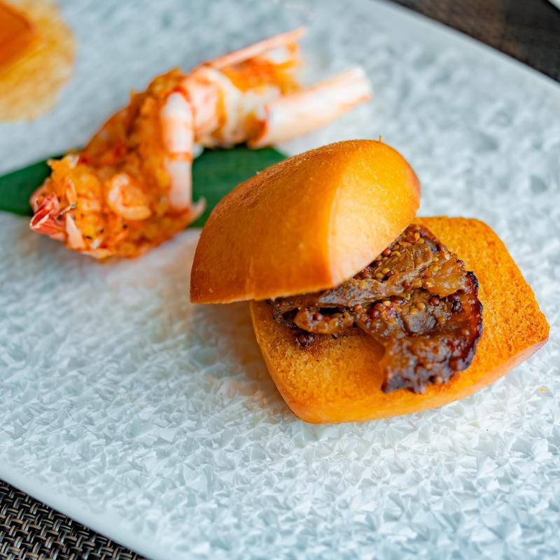 チャイナシャドー／ストリングスホテル東京インターコンチネンタルの桜いちごチャイニーズアフタヌーンティーのセイボリー追加1画像