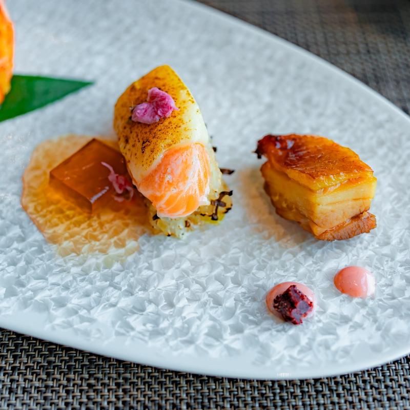 チャイナシャドー／ストリングスホテル東京インターコンチネンタルの桜いちごチャイニーズアフタヌーンティーのセイボリー追加2画像