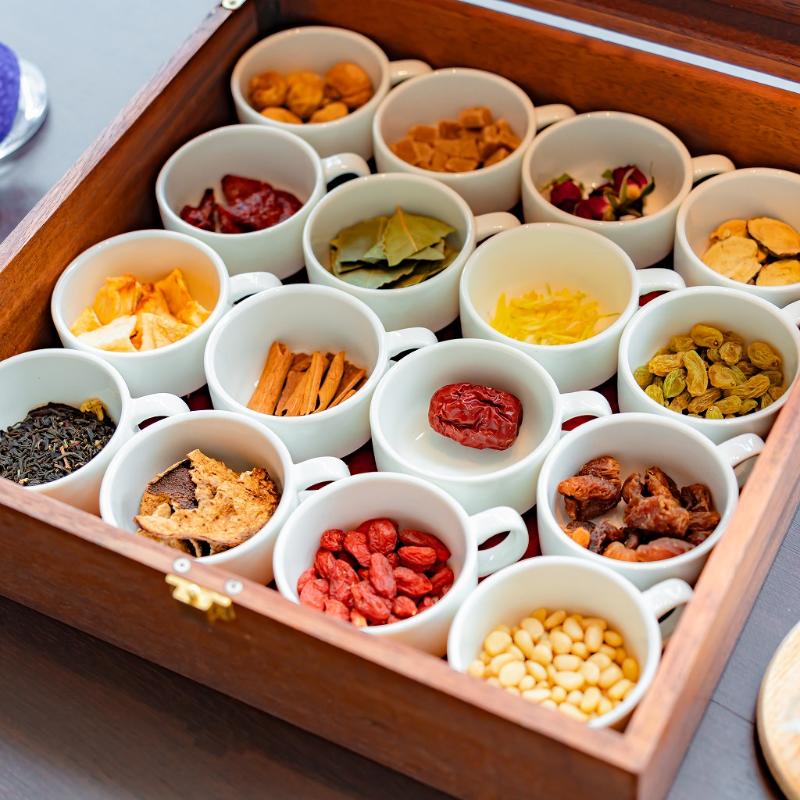 チャイナシャドー／ストリングスホテル東京インターコンチネンタルの桜いちごチャイニーズアフタヌーンティーのあとがき3画像