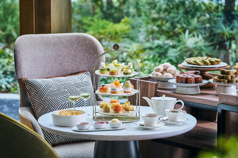 メロンと日本茶のアフタヌーンティーの画像1