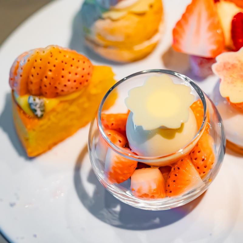 JWラウンジ／JWマリオット・ホテル東京のJWストロベリーアフタヌーンティー ～白苺と桜～のスイーツ追加2画像