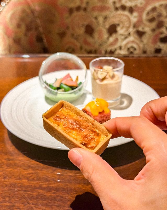 ザ ロビーラウンジ／ザ・リッツ・カールトン大阪のアフタヌーンティー「さくら&ストロベリー ロワイヤル」のセイボリー追加2画像