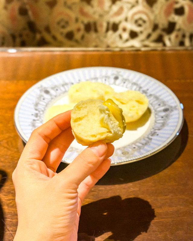 ザ ロビーラウンジ／ザ・リッツ・カールトン大阪のアフタヌーンティー「さくら&ストロベリー ロワイヤル」のスコーン追加1画像