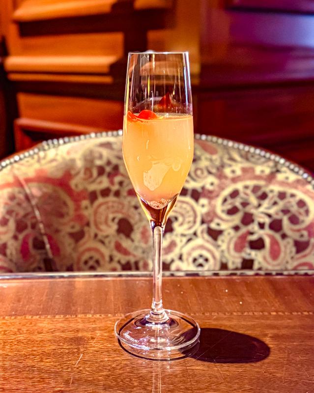 ザ ロビーラウンジ／ザ・リッツ・カールトン大阪のアフタヌーンティー「さくら&ストロベリー ロワイヤル」の飲み物追加1画像