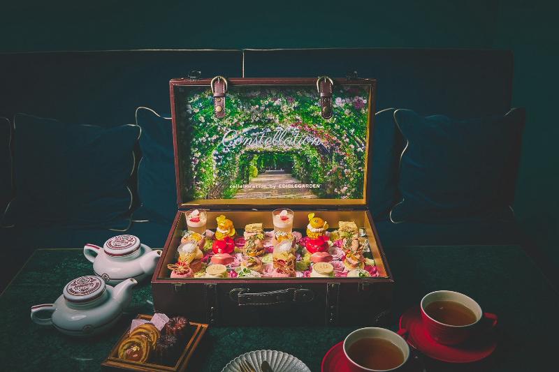 トランク型 Rose Garden Tea Selection ― 香りは、記憶に咲く ―の画像1