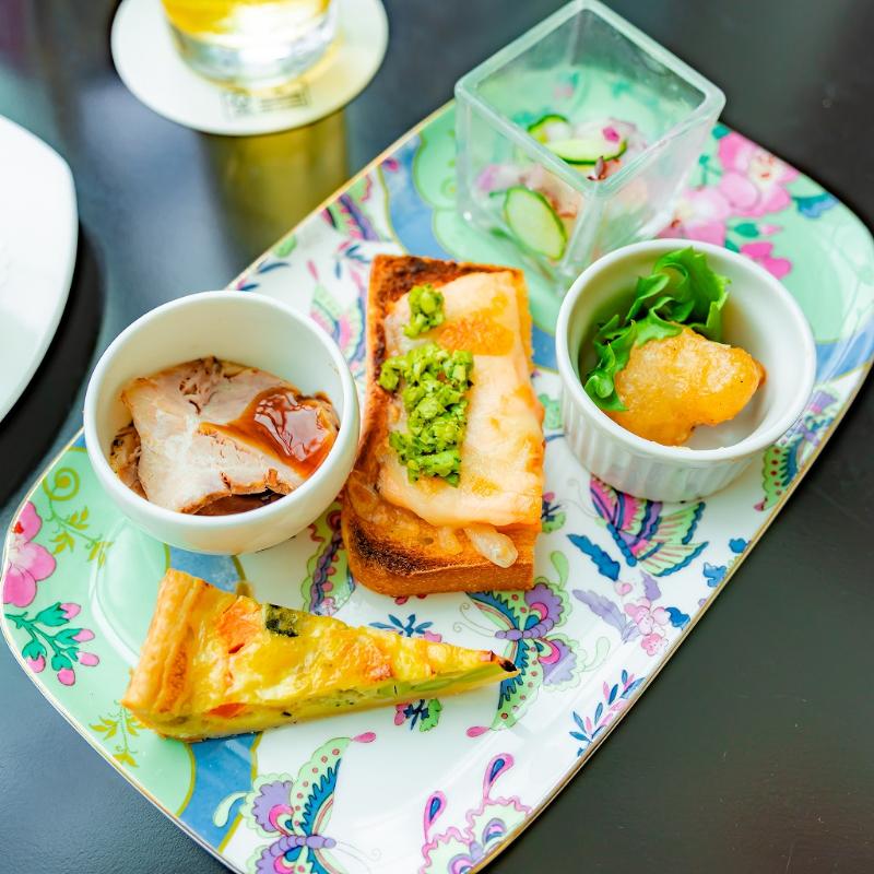 バー・ラウンジ THE BAR／ザ ロイヤルパークホテル アイコニック 東京汐留のAFTERNOON TEA with “SIROCCO”「メロン＆マンゴー」のセイボリー画像