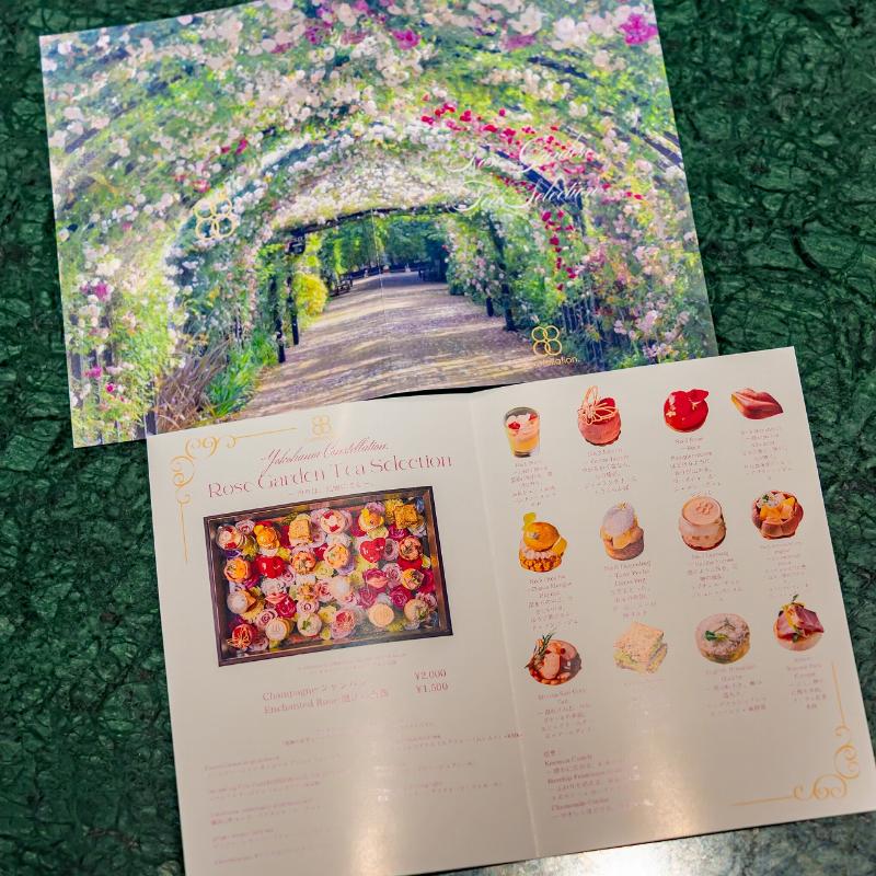 Constellation.のトランク型 Rose Garden Tea Selection ― 香りは、記憶に咲く ―のアフタヌーンティー画像