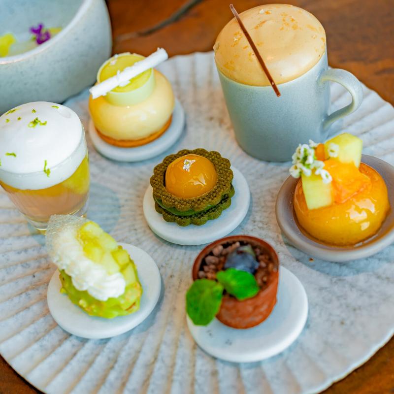 NiNi／1 Hotel Tokyoのラ・ベル・ヴィ アフタヌーンティー - 初夏コレクションのスイーツ画像