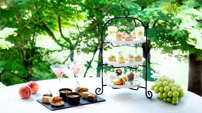 Shine Muscat & Peach Afternoon Teaの画像1
