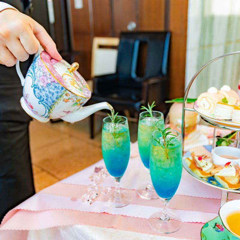 オールデイダイニング ハーモニー／ザ ロイヤルパークホテル アイコニック 東京汐留のAFTERNOON TEA with “SIROCCO”「ピーチ」の飲み物追加2画像