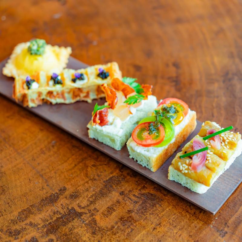 NiNi／1 Hotel TokyoのLa Belle Vie Afternoon Tea ～桃のアフタヌーンティー～のセイボリー画像